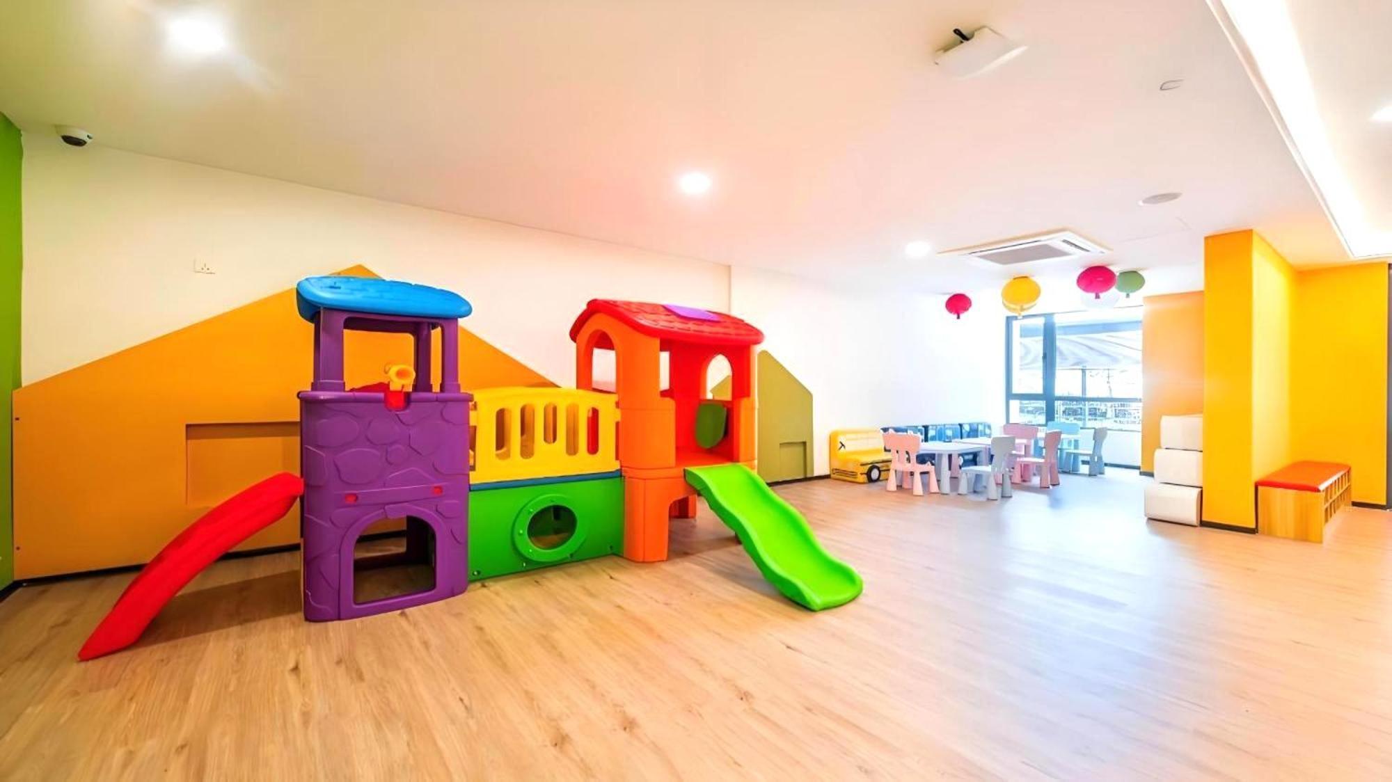 Apartemen R&f Princess Cove